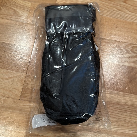 Pratt & Hart men’s mittens - Picture 3 of 7